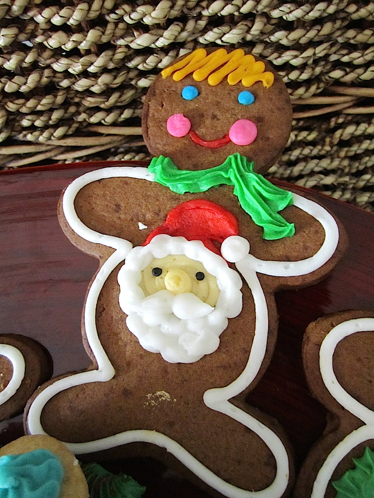 Margaret Rodgers made the most adorable gingerbread people!