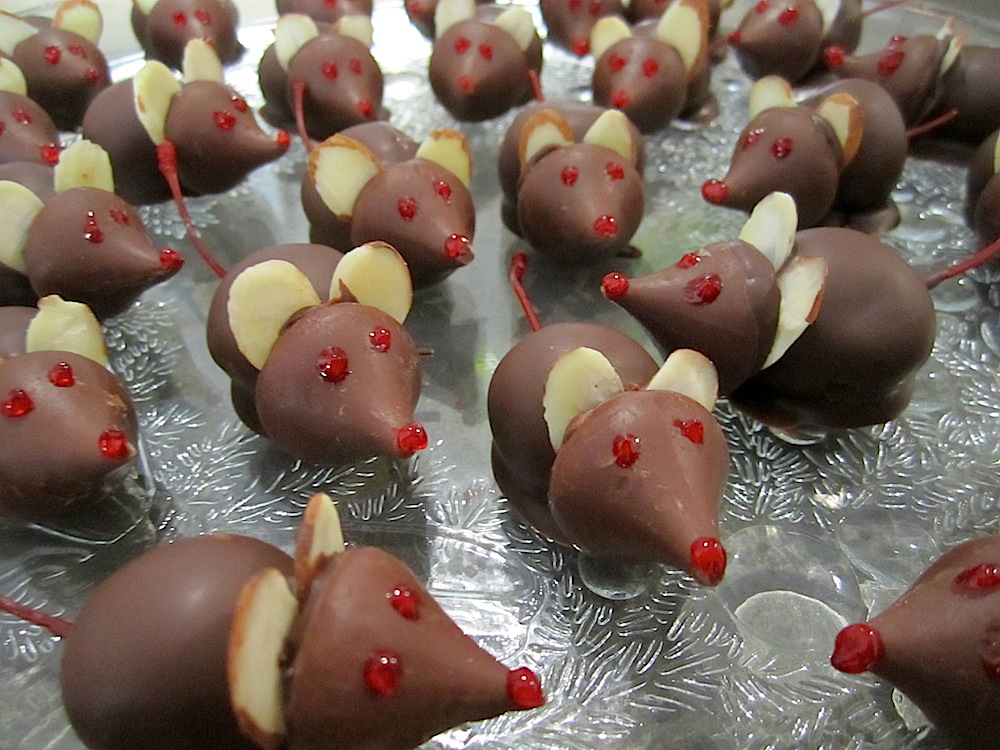She also brought these Christmas mice -- a tradition for our group by now.
