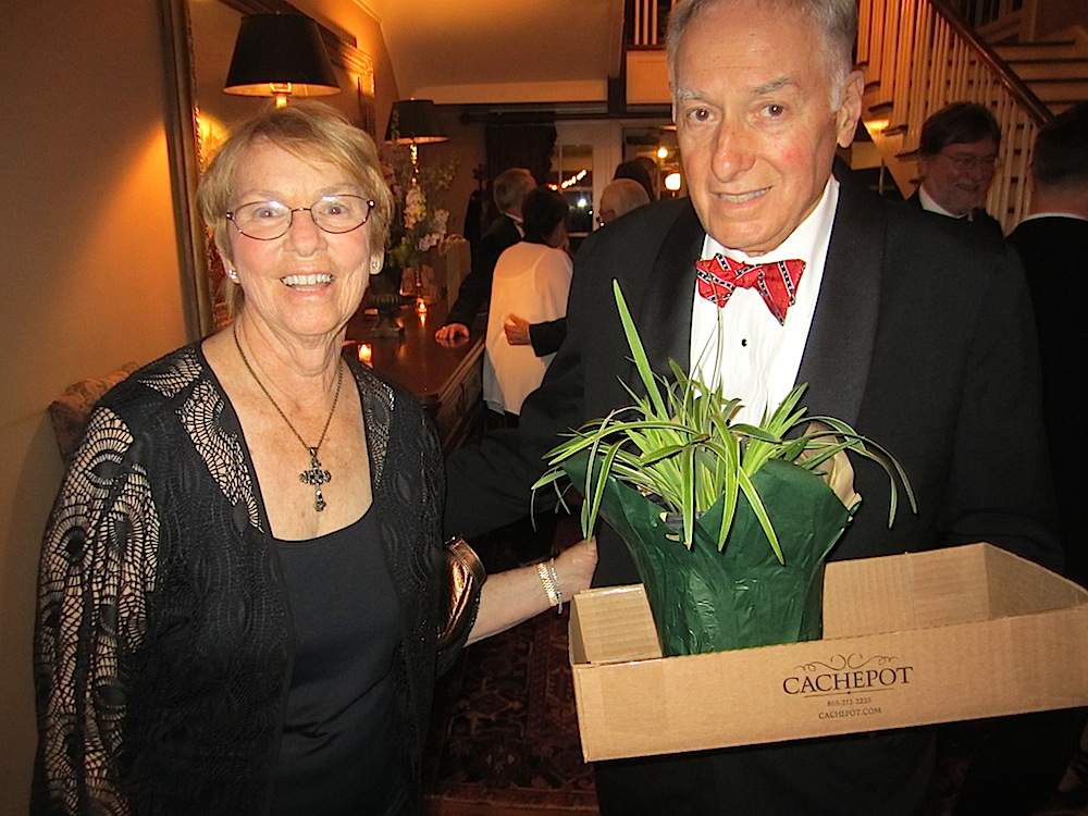 It was time to say goodbye to those who were not spending the night. Kat Stoutt and Howard Filston bought one of the centerpieces.