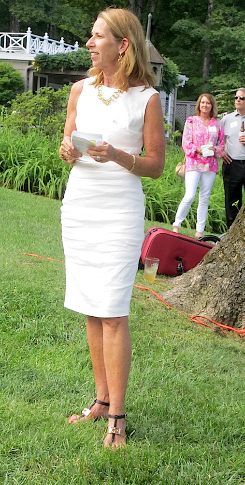 Anna Ford, the interim director of the Knoxville Botanical Garden, welcomed guests.