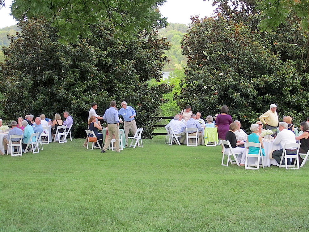 Food always tastes better al fresco.