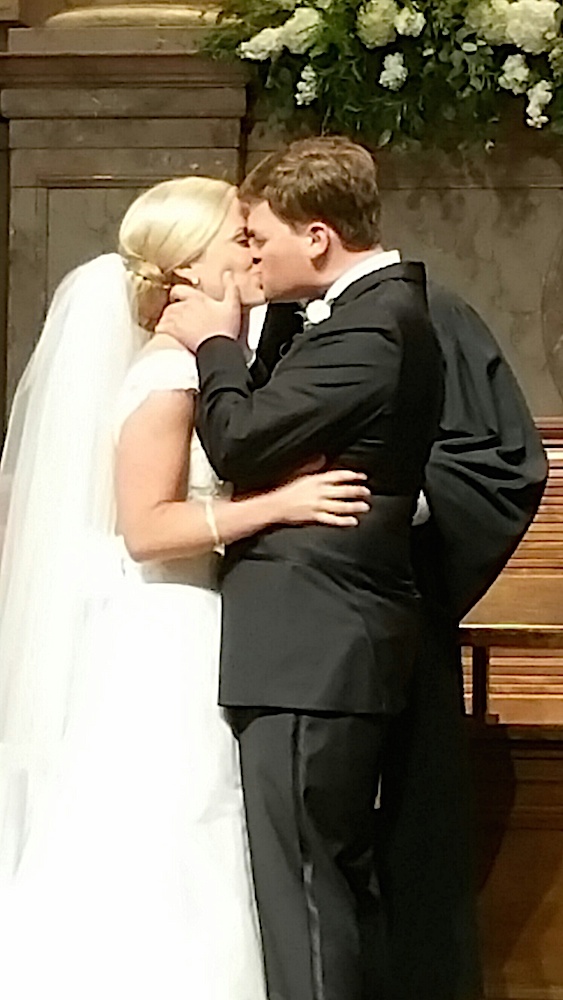 wedding-kiss.jpeg