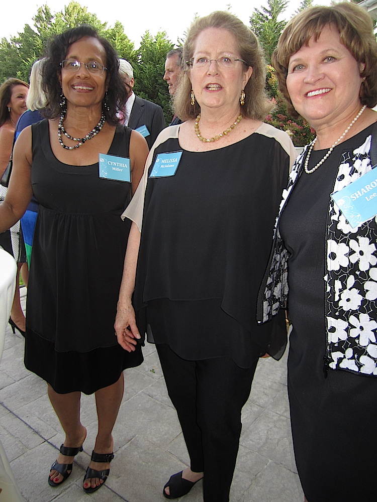 From left, Cynthia Miller, Melissa McAdams and State Supreme Court Chief Justice Sharon Lee.