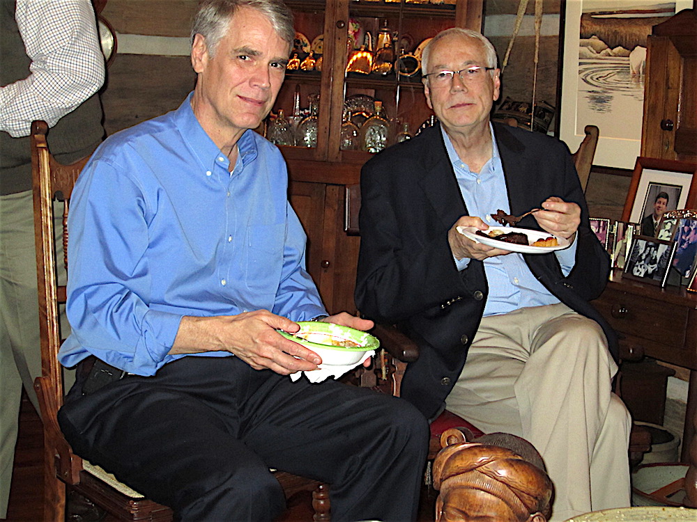 Judge Tom Varlan and Alan giving their endorsement of dessert.