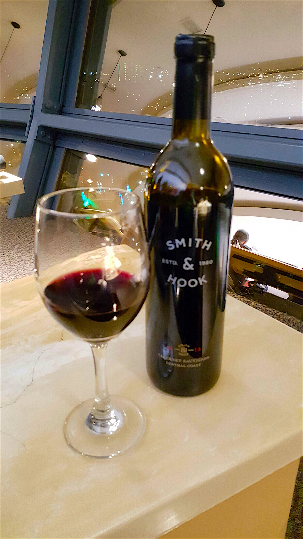 Alan, who is into red wine these days, ordered a bottle of Smith & Hook cabernet sauvignon. ($48)