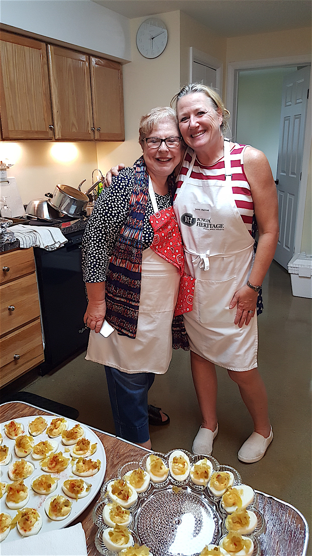 Mickey Mallonee, left, and Dana Traylor worked the kitchen.