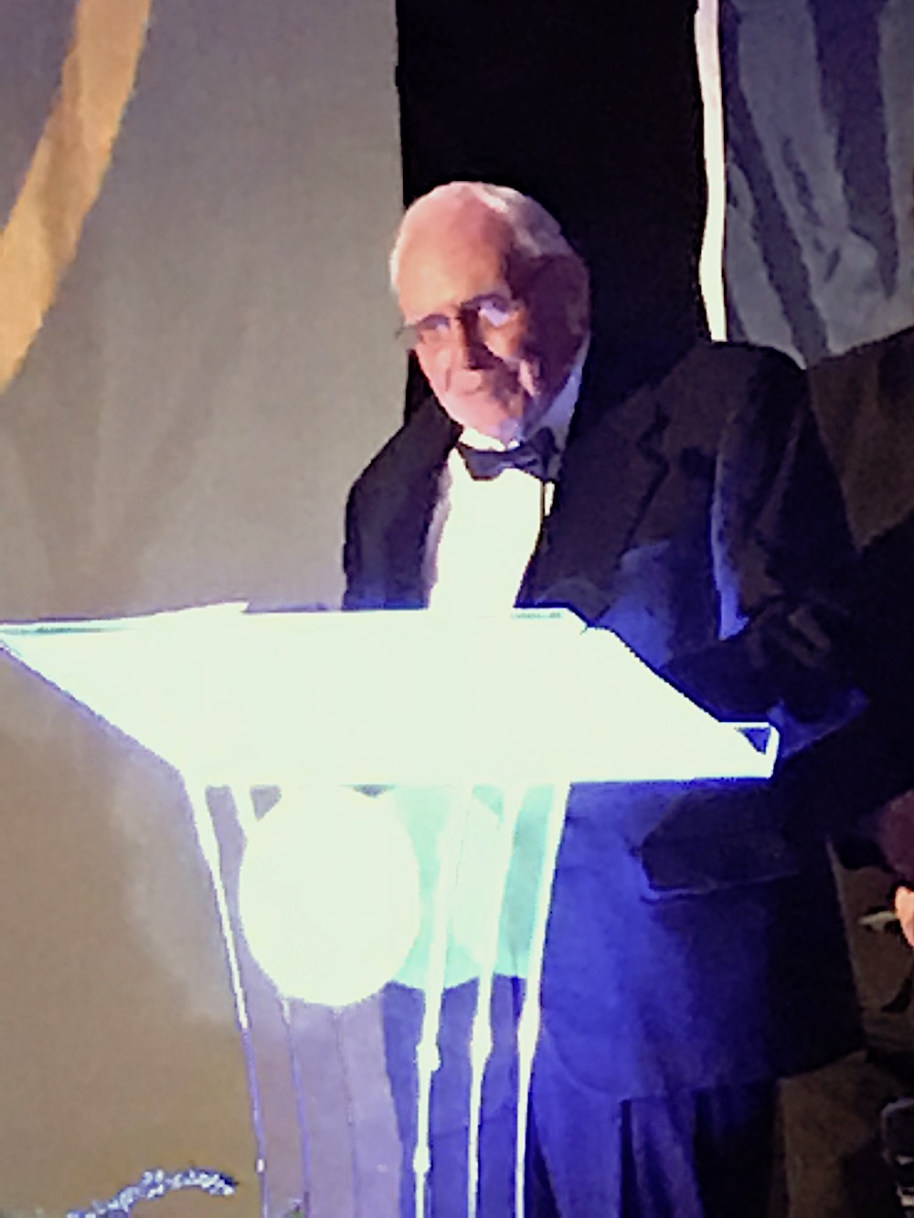 Another well attended event at Cherokee Country Club was the East Tennessean of the Year Award dinner benefiting the East Tennessee Historical Society. The winner was Roy Kramer, Maryville native and former commissioner of the Southeastern Conference from 1990 to 2002.