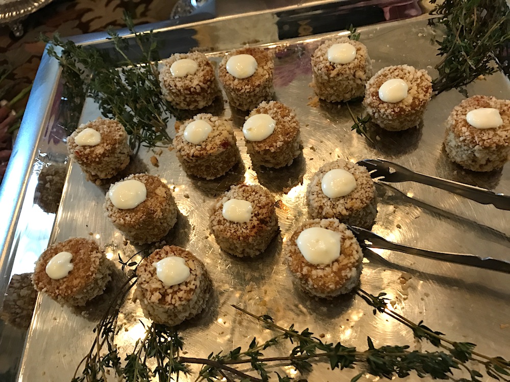 My favorite things: tiny crab cakes.